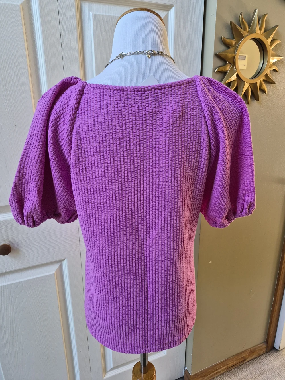 LOFT Fuchsia Knot-Front Puff Sleeve Top